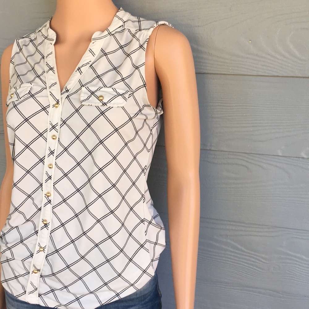 ⚡️White House Black Market Blouse (Final Price)* - Picture 5 of 8